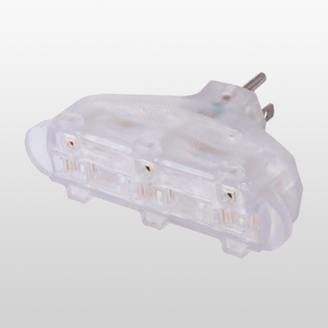 LA054B Heavy Duty 3-Outlet Adaptor With Light RV Adapter