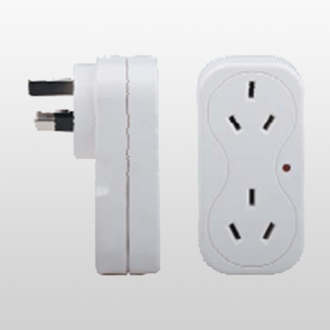 LCA02S Max Total loading : 2500W RV Adapter